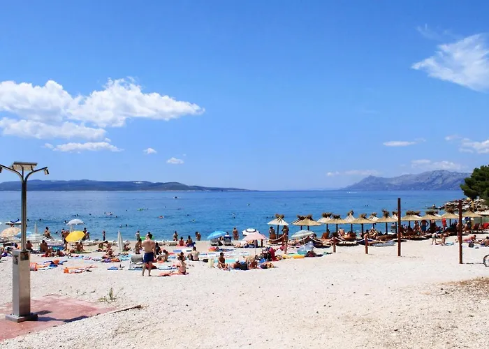 With Parking Space - 18213 Lägenhet