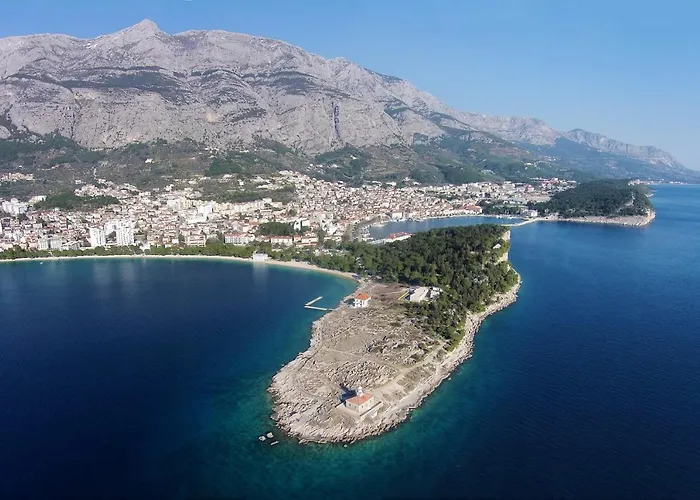 Apartment With Parking Space - 18213 Makarska