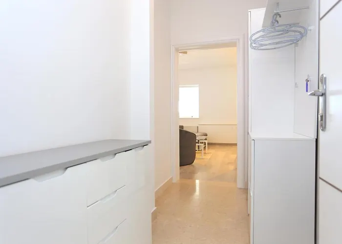 With Parking Space - 18213 Apartment *