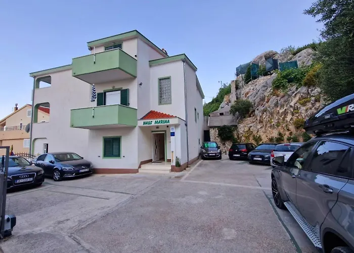 With Parking Space - 18213 Makarska